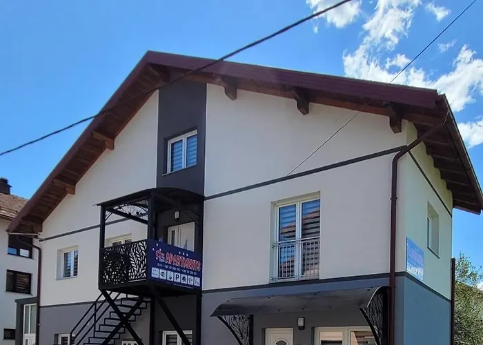 Oz Lux Apartments