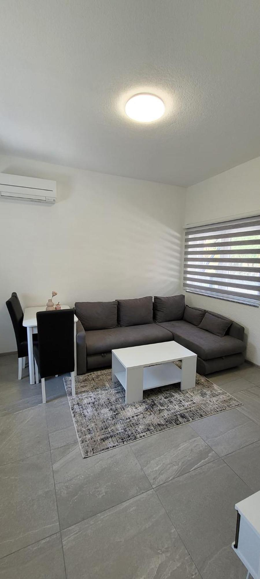 Oz Lux Apartment